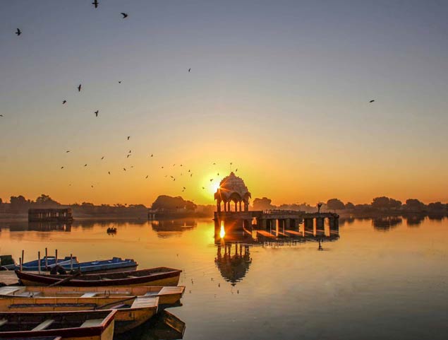 Gadisar Lake: A Perfect Sunset Point